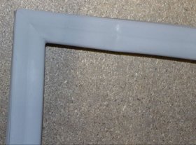 Freezer Door Seal - 12131000011592 F Door Seal Assembly [Midea]